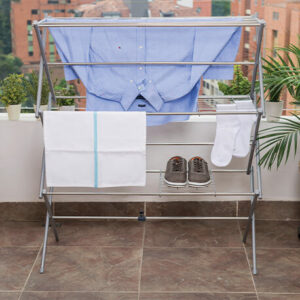 Tendedero de piso plegable y expandible Rejiplas