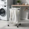 Tolva rodante Rejiplas para almacenar la ropa para lavar